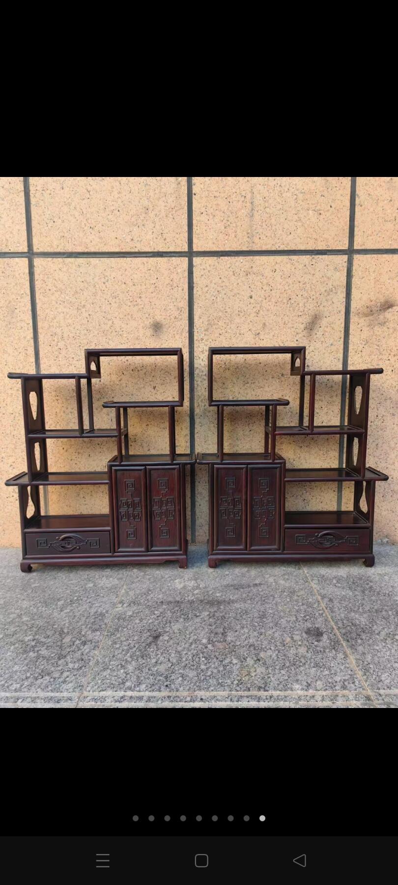 民国时期老红木（大红酸枝交趾黄檀）博古架一对，造型独特独树一帆，传承百年老皮壳老包浆卯榫结构，整体结实不松动经济实惠耐用，入手即用无需忧虑！
