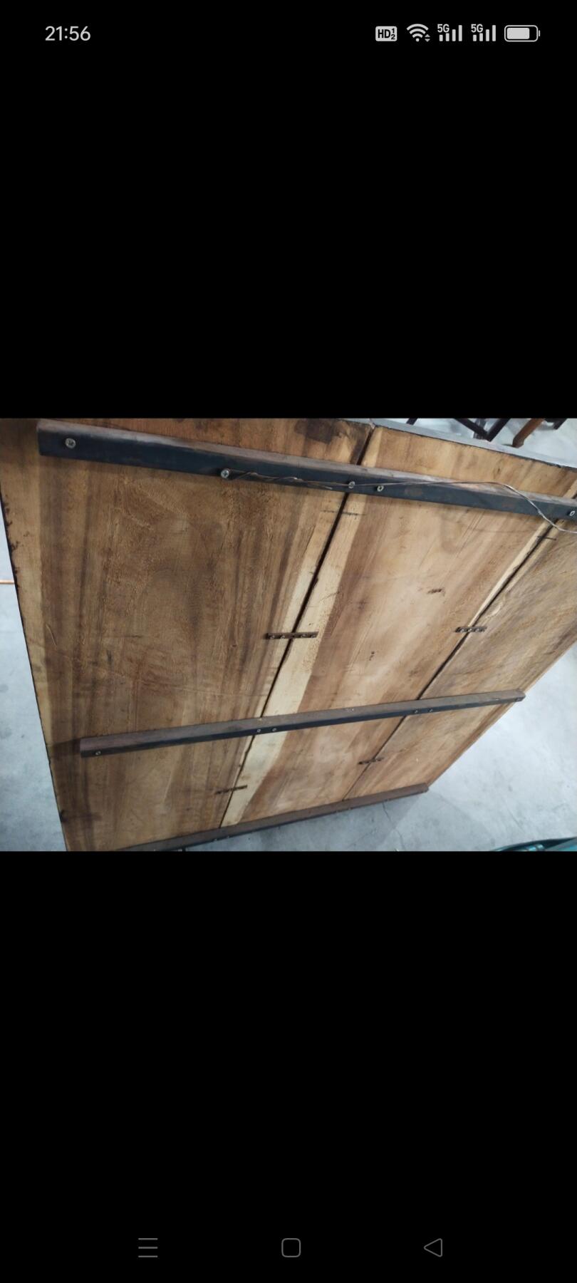 泰国实木家居壁挂东南亚木雕三拼柚木佛手莲花雕花板玄关背景壁饰，都是独板雕刻，金箔上色，高贵典雅，居家装饰之佳品。