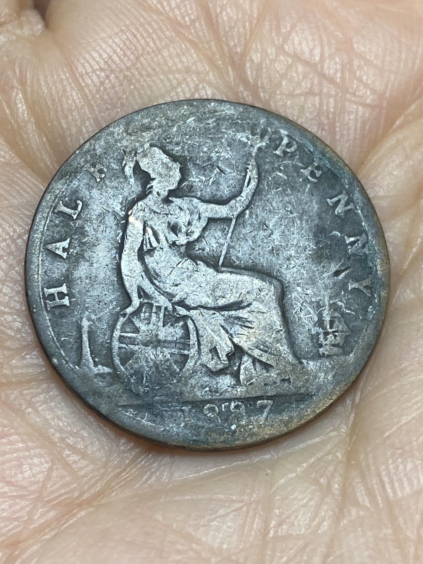 2025年第一百二十五场(总第一百五十一场）外国好品散币(免佣金) 英国🇬🇧1887年半便士(维多利亚女王中年桂冠第三版)