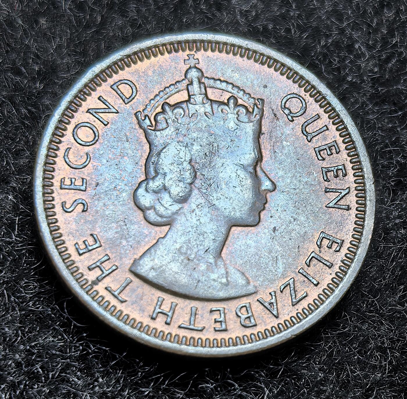 西班牙、丹属西印度、法属殖民地、乌拉圭银币古铜币，周五晚上九点倒数截拍，满百包邮，可寄存半年，喜欢朋友微信扫描二维码可直接参拍 稀少品英属洪都拉斯1954年1分，km27