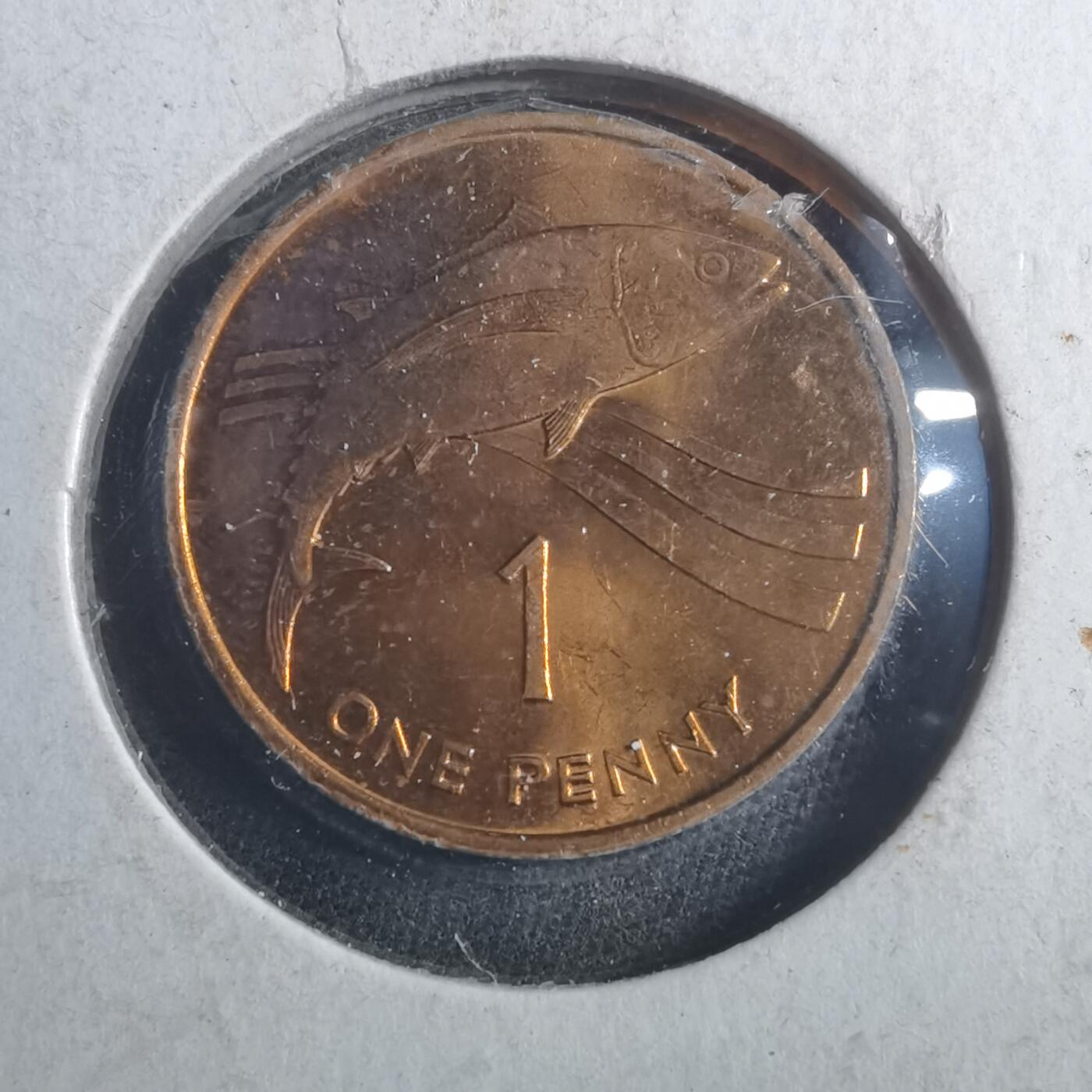 沼泽如烟--第893场 圣赫勒拿1984年1便士