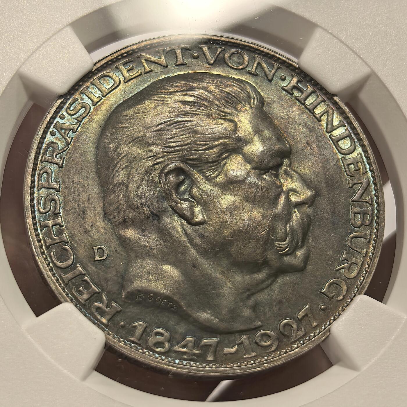 博洋堂“物美丰成”11月精品专场暨第145期（全场包邮） NGC MS64 德国兴登堡1927年80寿辰大银章，蓝紫的炫彩包浆，状态极佳！