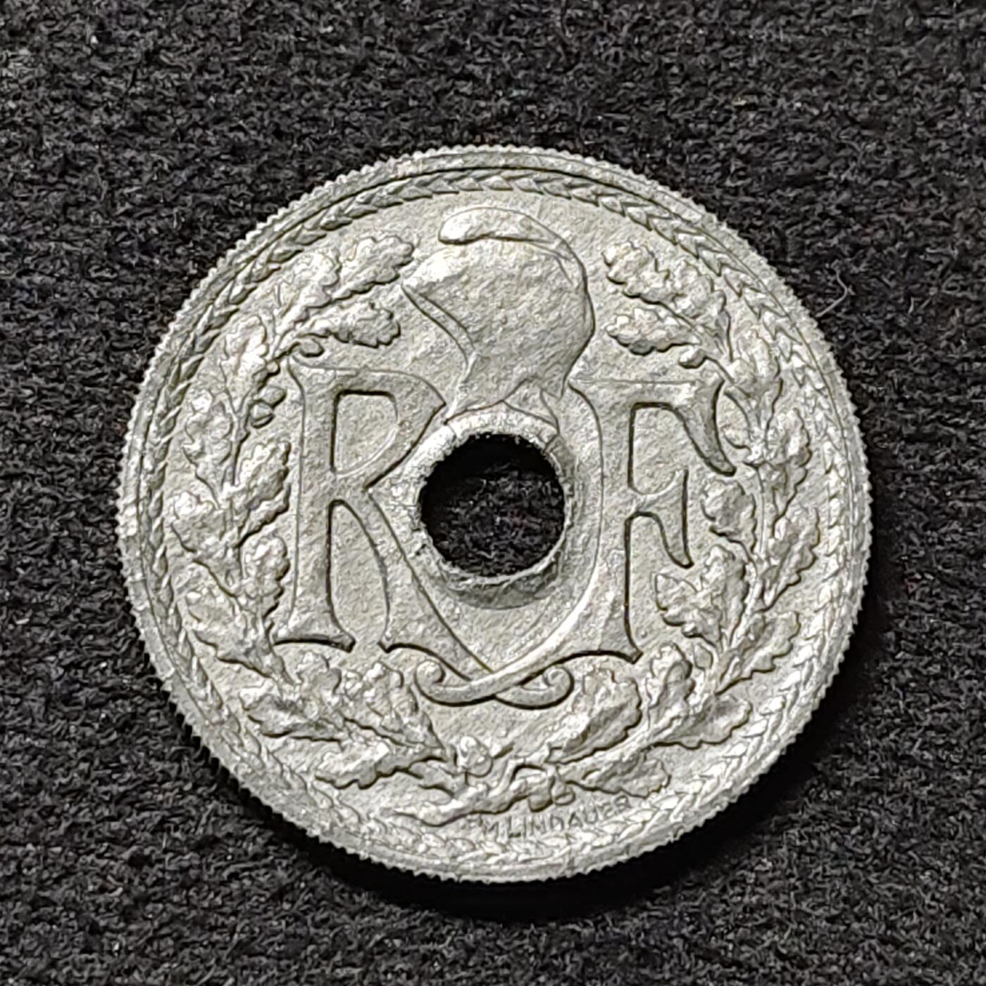 【全场包邮】纯粹捡漏拍474场（免费代拍第11场） 法国1946年20分