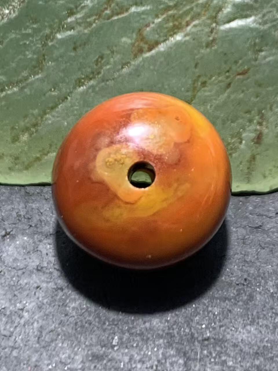 冻料战国红玛瑙老形通货桶珠一个