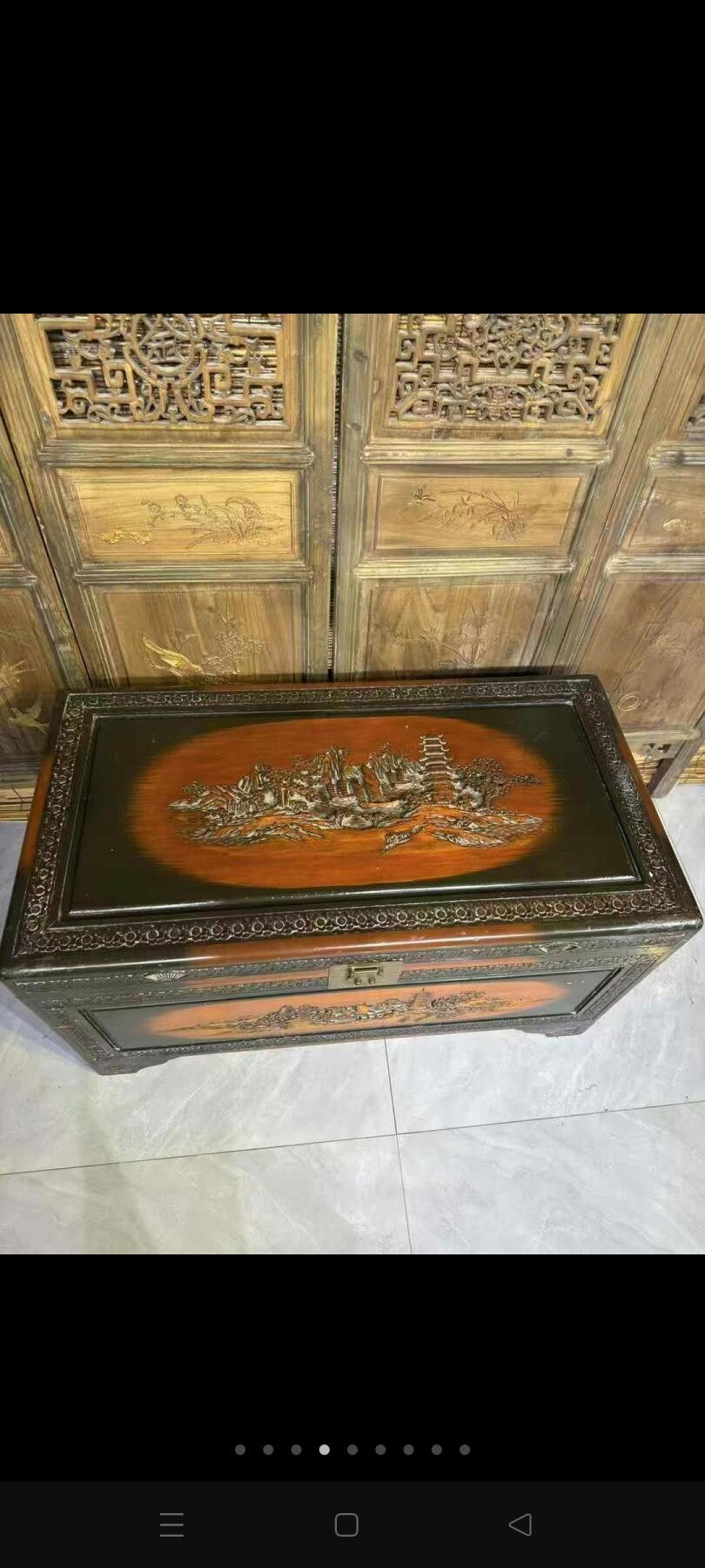 解放时期樟木箱，满雕工（五面雕工），内带隔层，收藏字画，收纳衣物，防潮，多防虫蛀正常使用尺寸：100/52/55