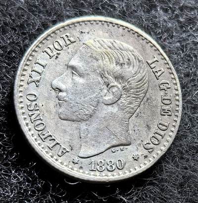 西班牙、丹属西印度、法属殖民地、乌拉圭银币古铜币，周五晚上九点倒数截拍，满百包邮，可寄存半年，喜欢朋友微信扫描二维码可直接参拍 - 西班牙1880年50分小银币，km685