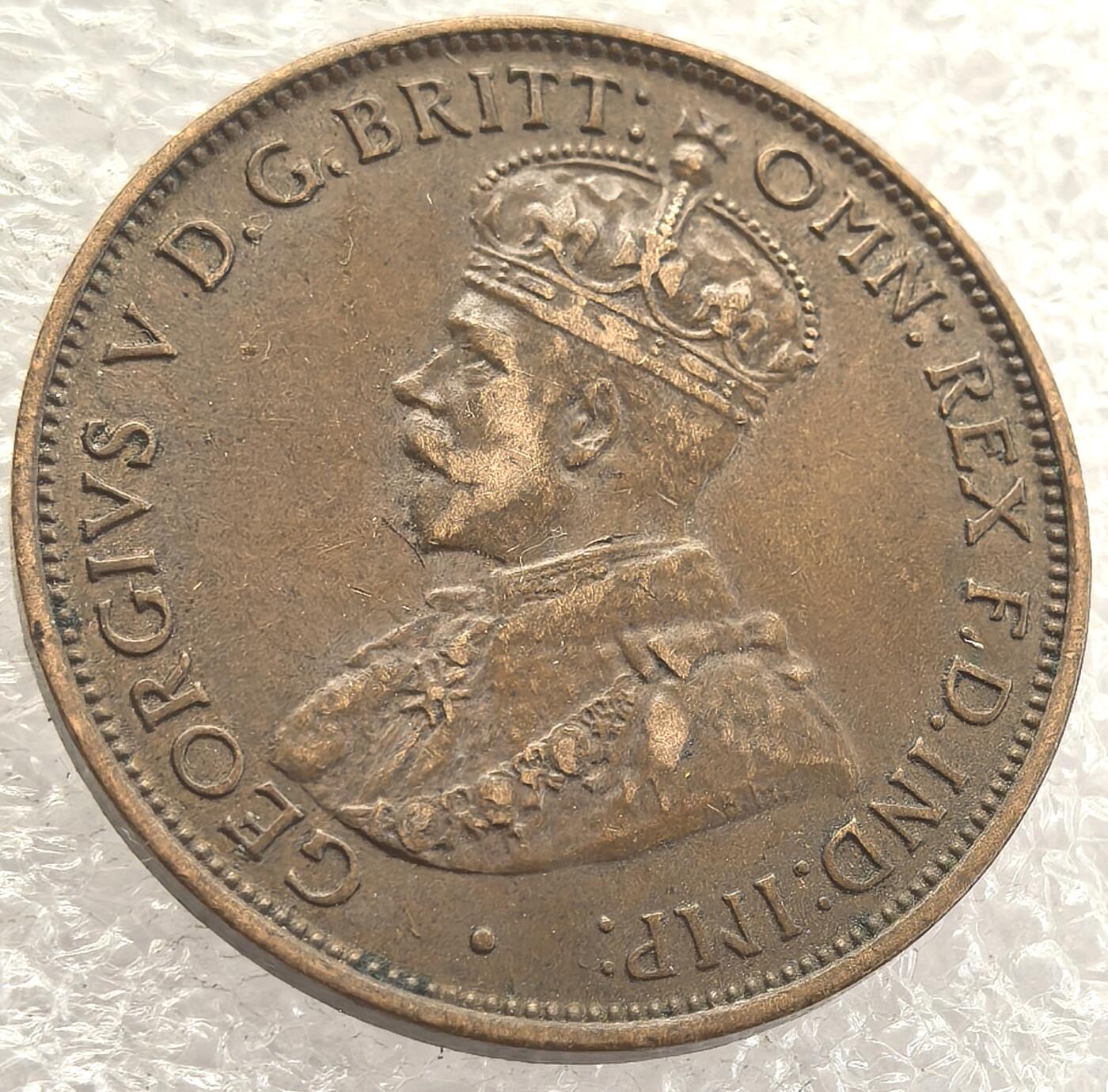  外国优质老铜币银币，周六九点倒数截拍，满百包邮，可寄存半年，喜欢朋友微信扫描二维码可直接参拍 极美品泽西1923年1/24先令