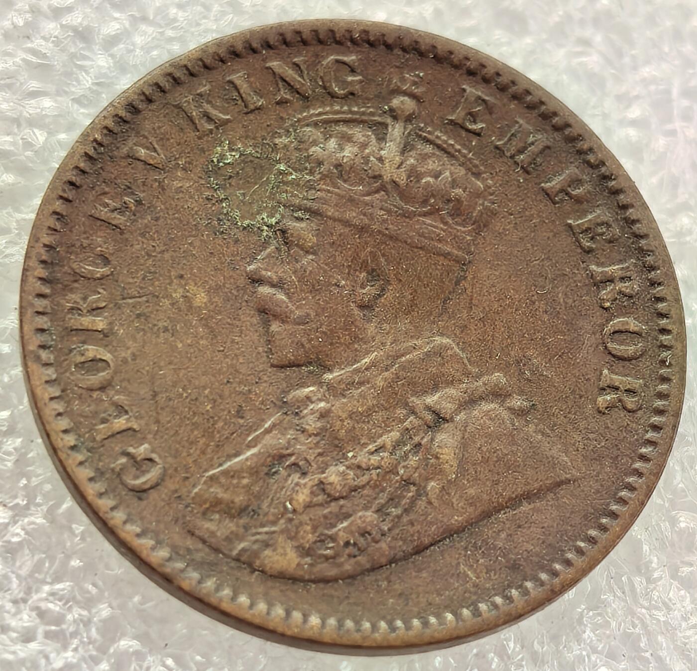  外国优质老铜币银币，周六九点倒数截拍，满百包邮，可寄存半年，喜欢朋友微信扫描二维码可直接参拍