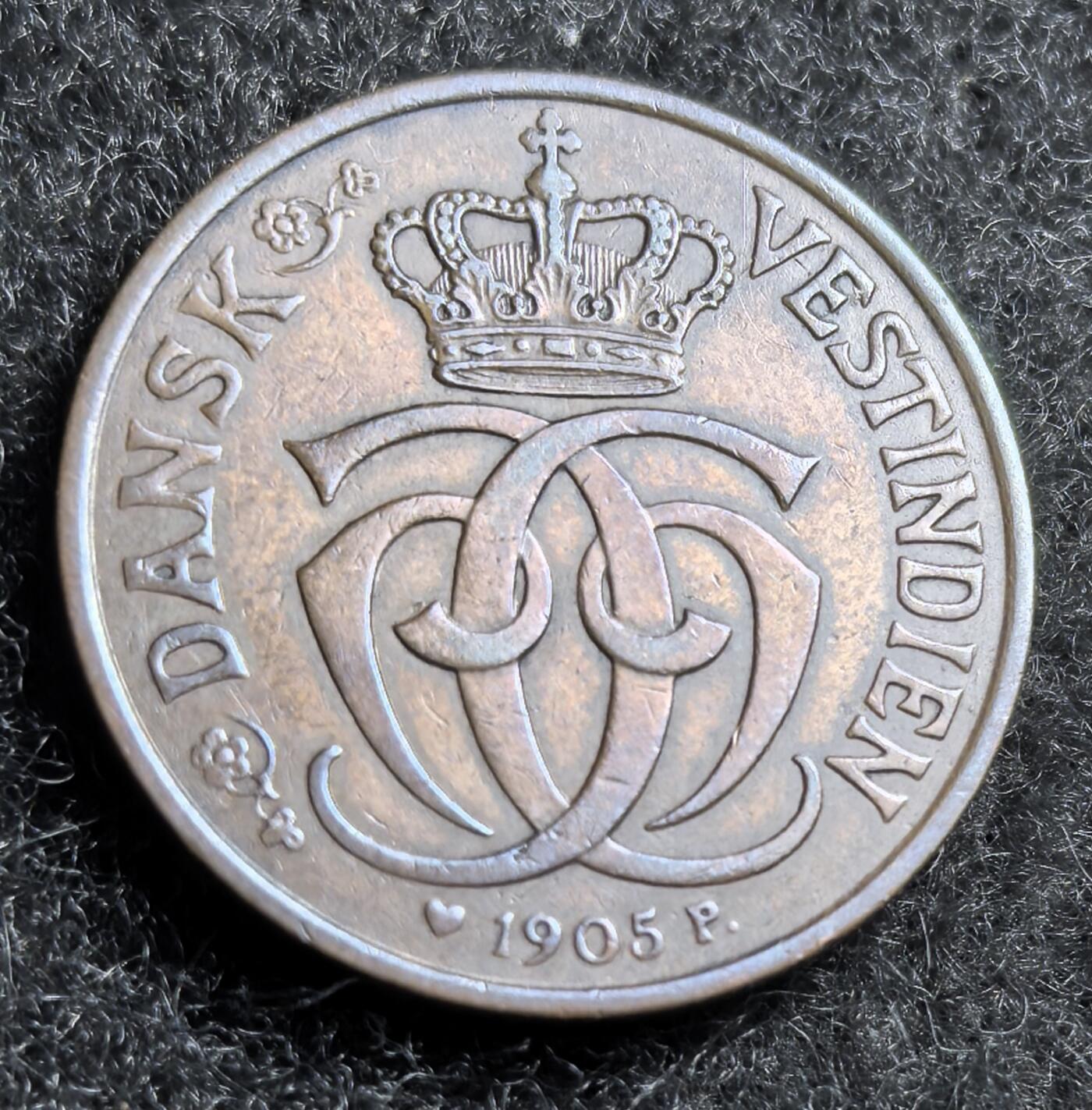 西班牙、丹属西印度、法属殖民地、乌拉圭银币古铜币，周五晚上九点倒数截拍，满百包邮，可寄存半年，喜欢朋友微信扫描二维码可直接参拍 丹属西印度1905年2分，km76