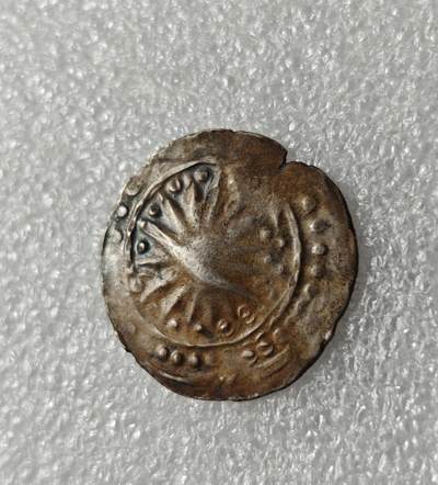 瓶子🏺第215期拍卖会 -  6-8世纪骠国打制大型银币  10-11克