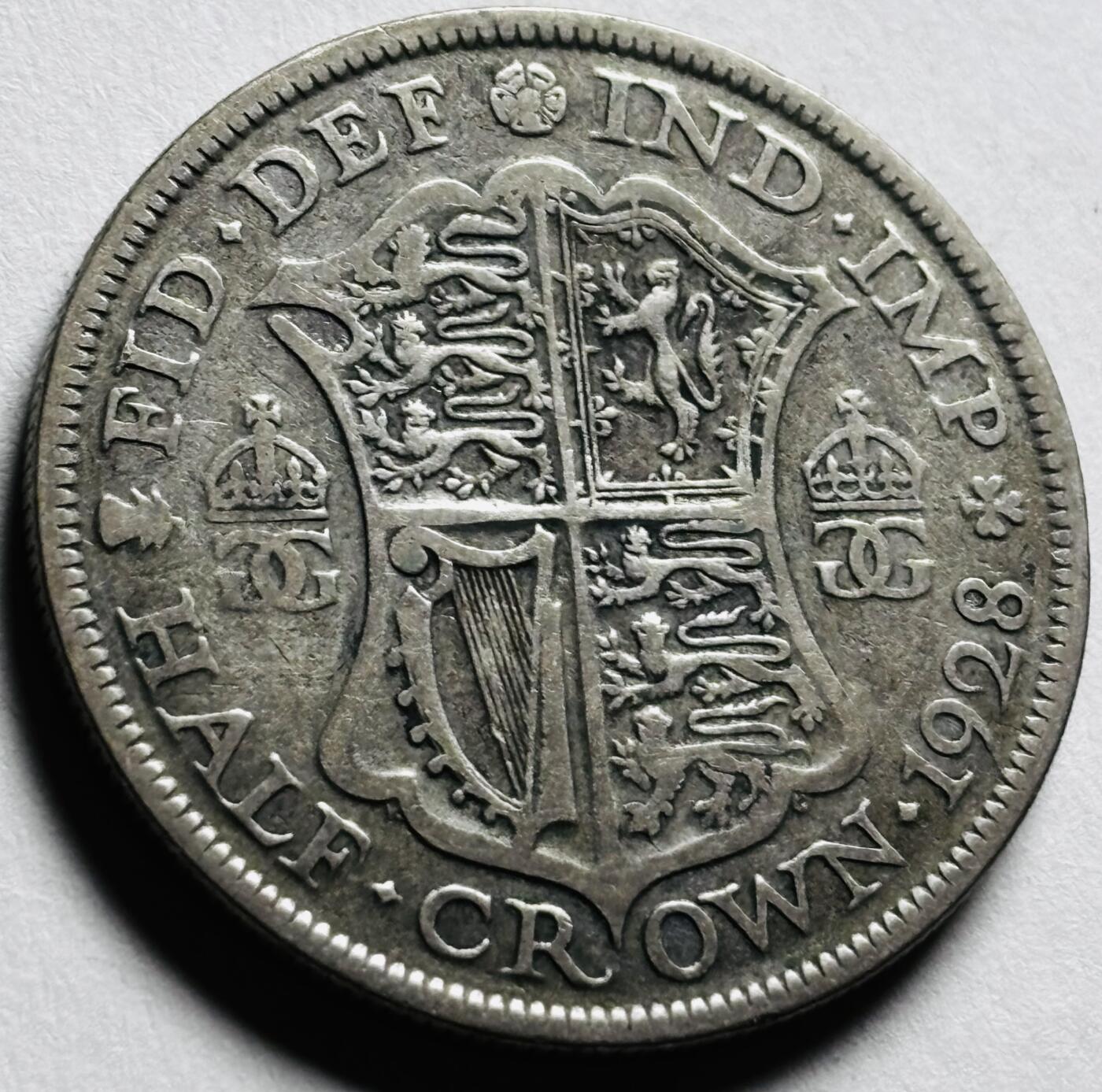 文馨钱币收藏第 279 场，银币，纪念铜章场 长期接收代拍品 1928 年英国乔治五世半克朗大银币