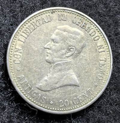 西班牙、丹属西印度、法属殖民地、乌拉圭银币古铜币，周五晚上九点倒数截拍，满百包邮，可寄存半年，喜欢朋友微信扫描二维码可直接参拍 - 好品相乌拉圭1920年20分银币，km24