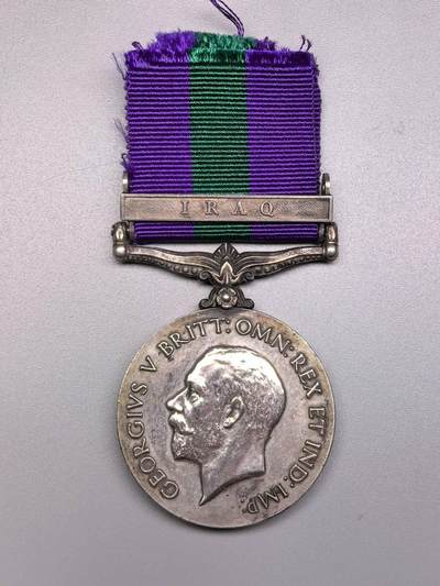 小驴勋章奖章收藏11月8日周六晚6点拍卖（珍爱和平，收藏战争，铭记历史，勿忘国耻，忠党爱国。有偿代拍，送拍规则在简介最后，参拍须阅读规则后再参拍，关系到运费包装发货时效真假辨别等关键信息，拍卖时不再发原图，看大图店主微信码在最后拍品里） - 英国服役奖章，带伊拉克勋饰条，银质，打有边铭