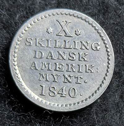 西班牙、丹属西印度、法属殖民地、乌拉圭银币古铜币，周五晚上九点倒数截拍，满百包邮，可寄存半年，喜欢朋友微信扫描二维码可直接参拍 - 好品丹属西印度1840年10斯克林小银币km16