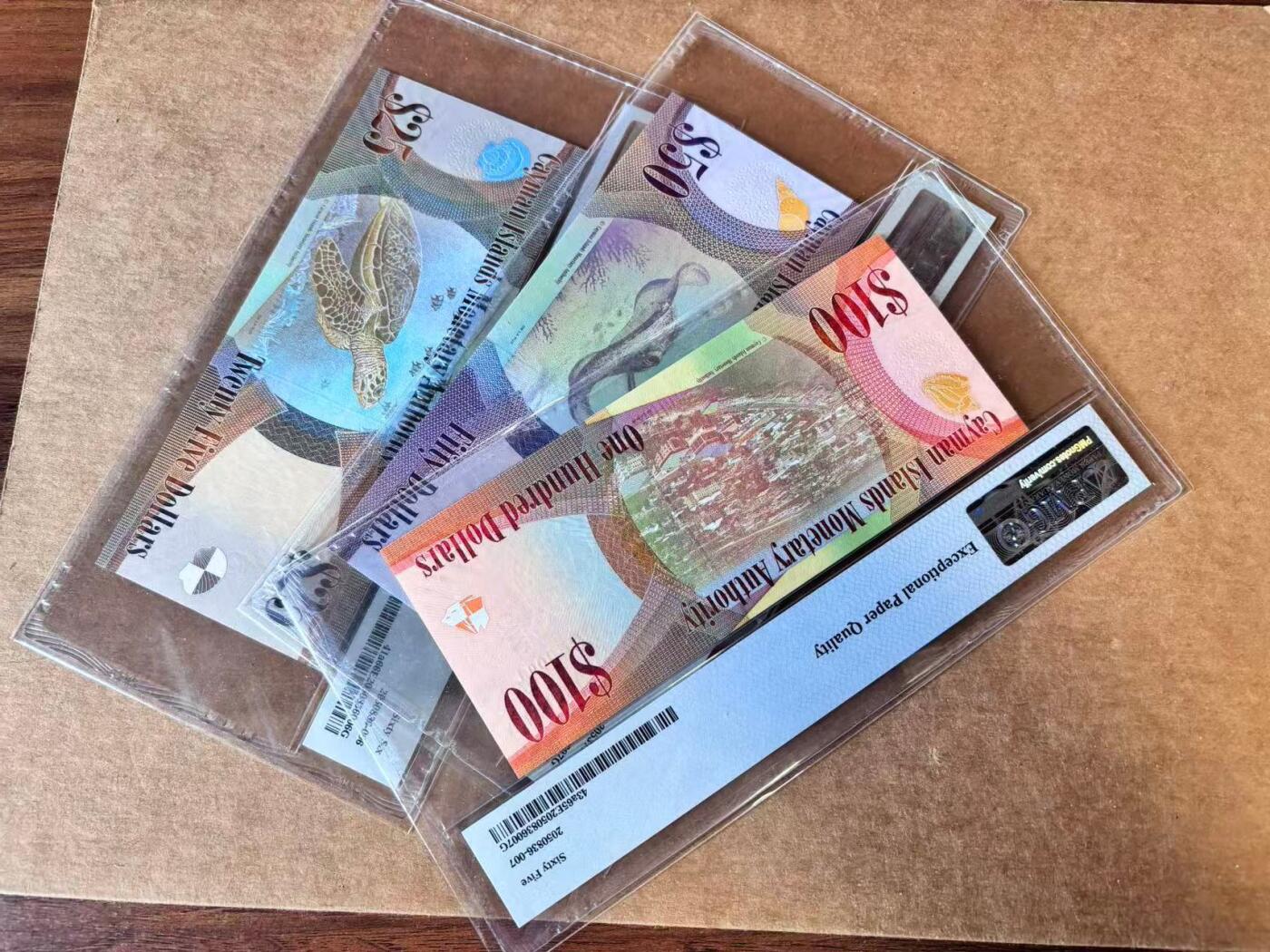 【Blue Auction】世界纸币精拍第747期——18级TOP拍卖/信誉/品质/专业/高效💫 【一组6张 首发全同百位小号无47】开曼群岛2010年1-100元 女王  PMG66EPQ-65EPQ