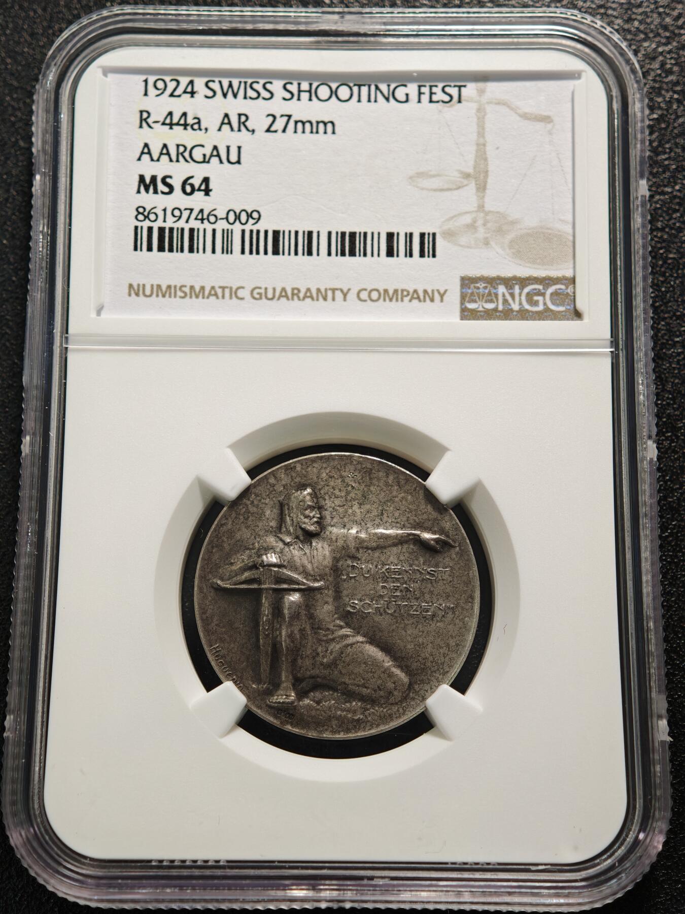 【德藏】世界币章拍卖第152期（拍品征集中~欢迎藏友联系） 1924年 瑞士阿尔高州阿劳射击节银章  磨砂质感 鹰徽细腻 整体包浆搭配图案映衬出十足朦胧感 NGC MS64