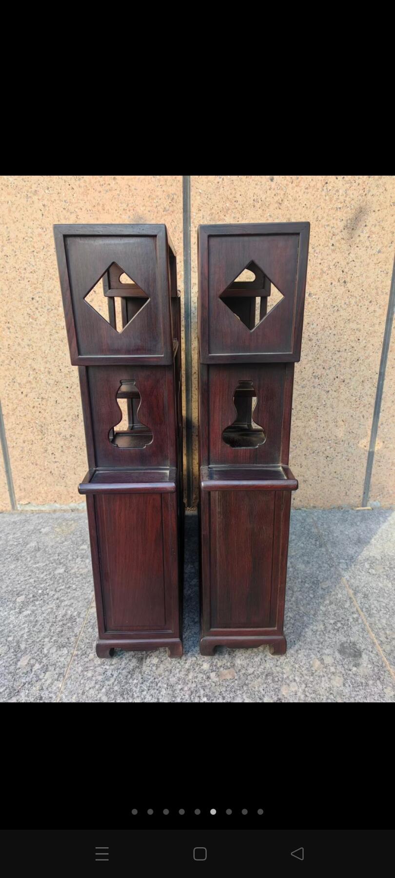 民国时期老红木（大红酸枝交趾黄檀）博古架一对，造型独特独树一帆，传承百年老皮壳老包浆卯榫结构，整体结实不松动经济实惠耐用，入手即用无需忧虑！