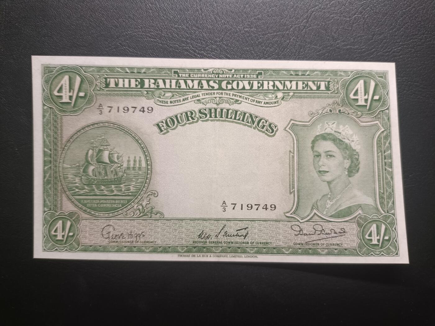 2025十一月第二期，总第200期 英属巴哈马1953版4先令AUNC，大皇冠女王和总督府徽章