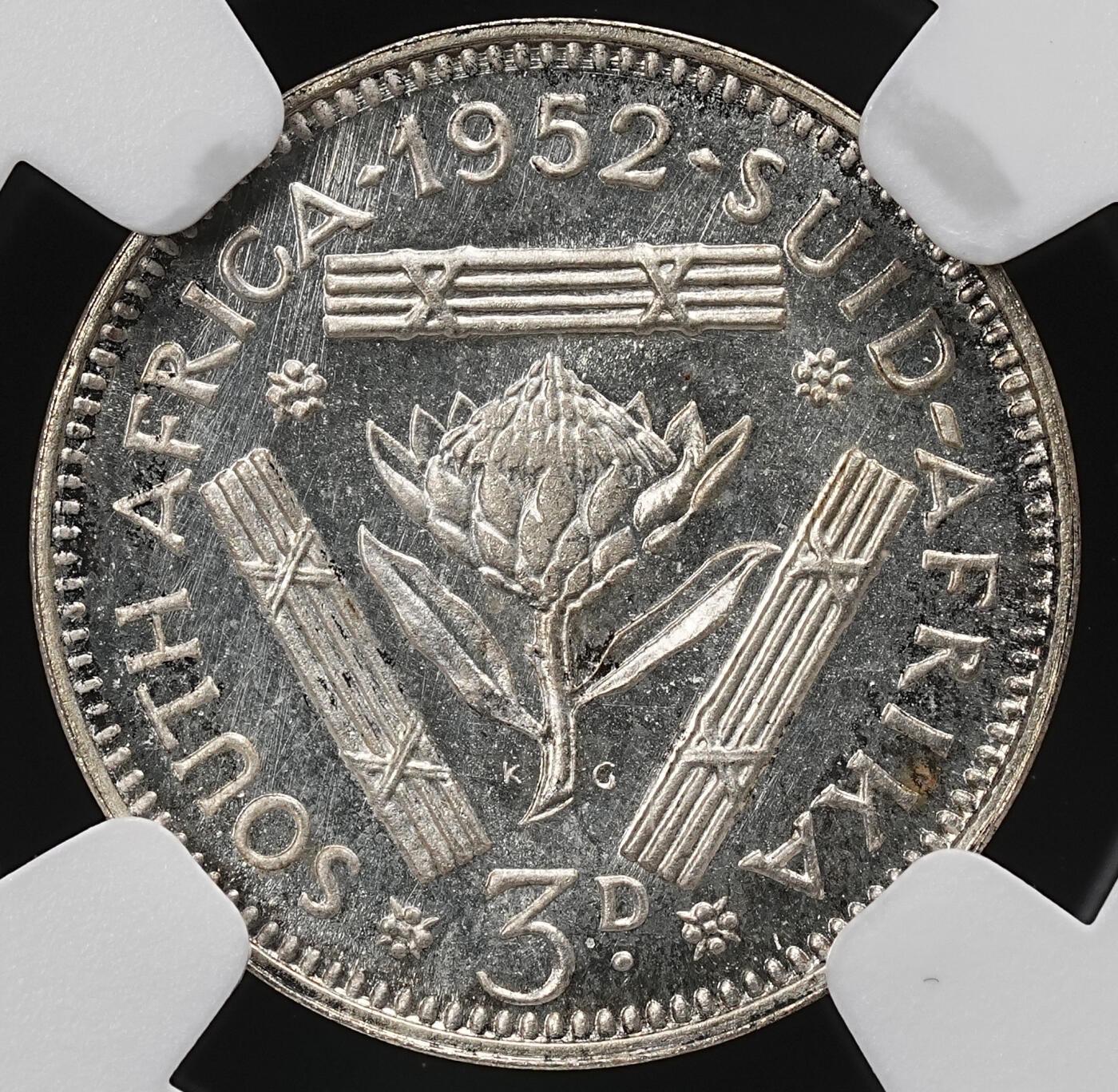 修遠堂世界钱币第九十二期 NGC PF66 1952年南非3便士精制银币