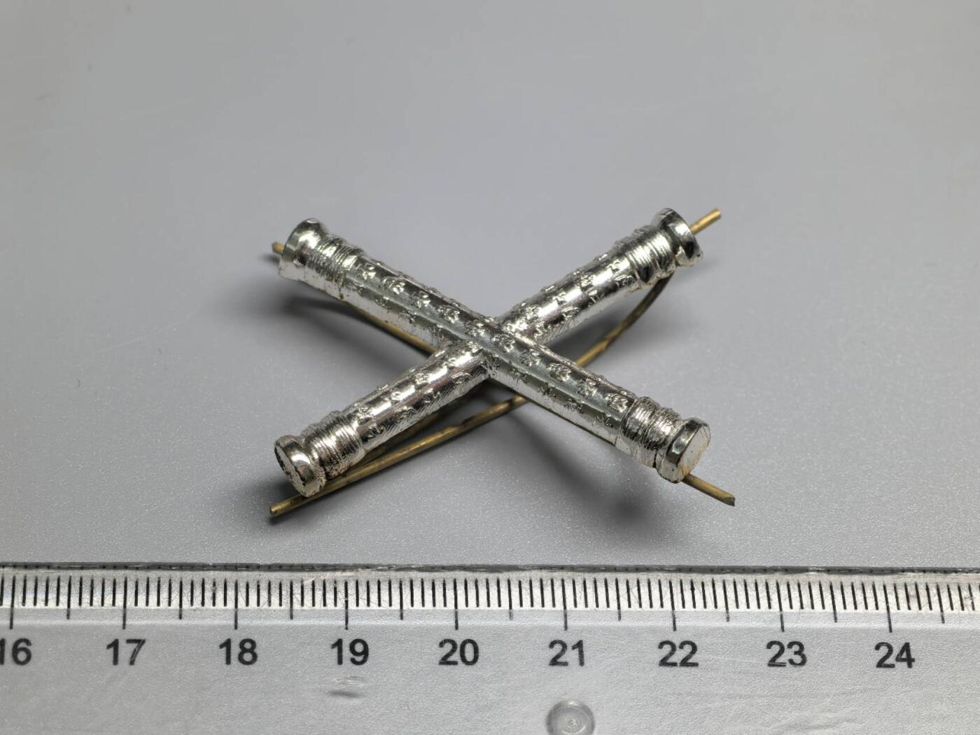 小驴勋章奖章收藏11月8日周六晚6点拍卖（珍爱和平，收藏战争，铭记历史，勿忘国耻，忠党爱国。有偿代拍，送拍规则在简介最后，参拍须阅读规则后再参拍，关系到运费包装发货时效真假辨别等关键信息，拍卖时不再发原图，看大图店主微信码在最后拍品里） 复刻 元帅杖肩章徽章