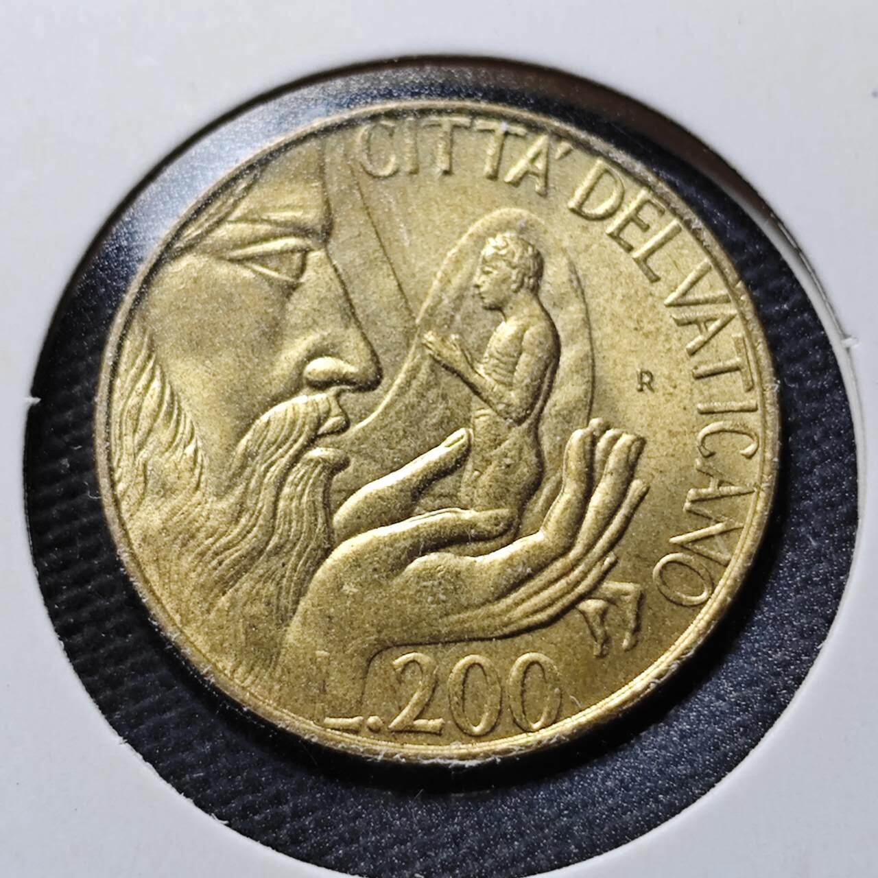 KK钱币收藏小铺  第365场  2月预留时间 周末发货  梵蒂冈200里拉 好品