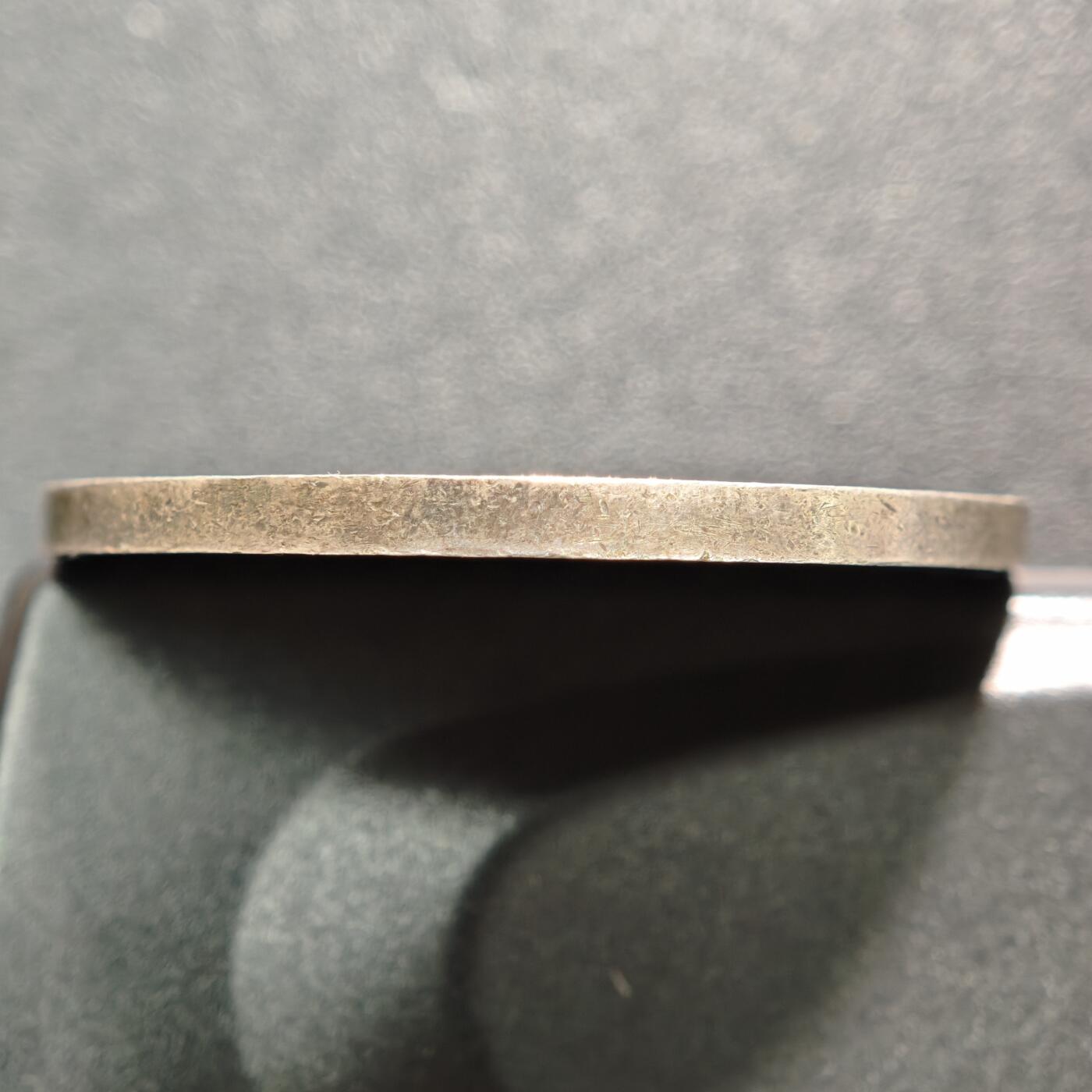 【德藏】世界币章拍卖第152期（拍品征集中~欢迎藏友联系） 1837年 尼德兰弗里德里克·路易丝·威廉明妮王后逝世纪念银章 淡环彩包浆 直径约：40.8mm；重约：21.8g