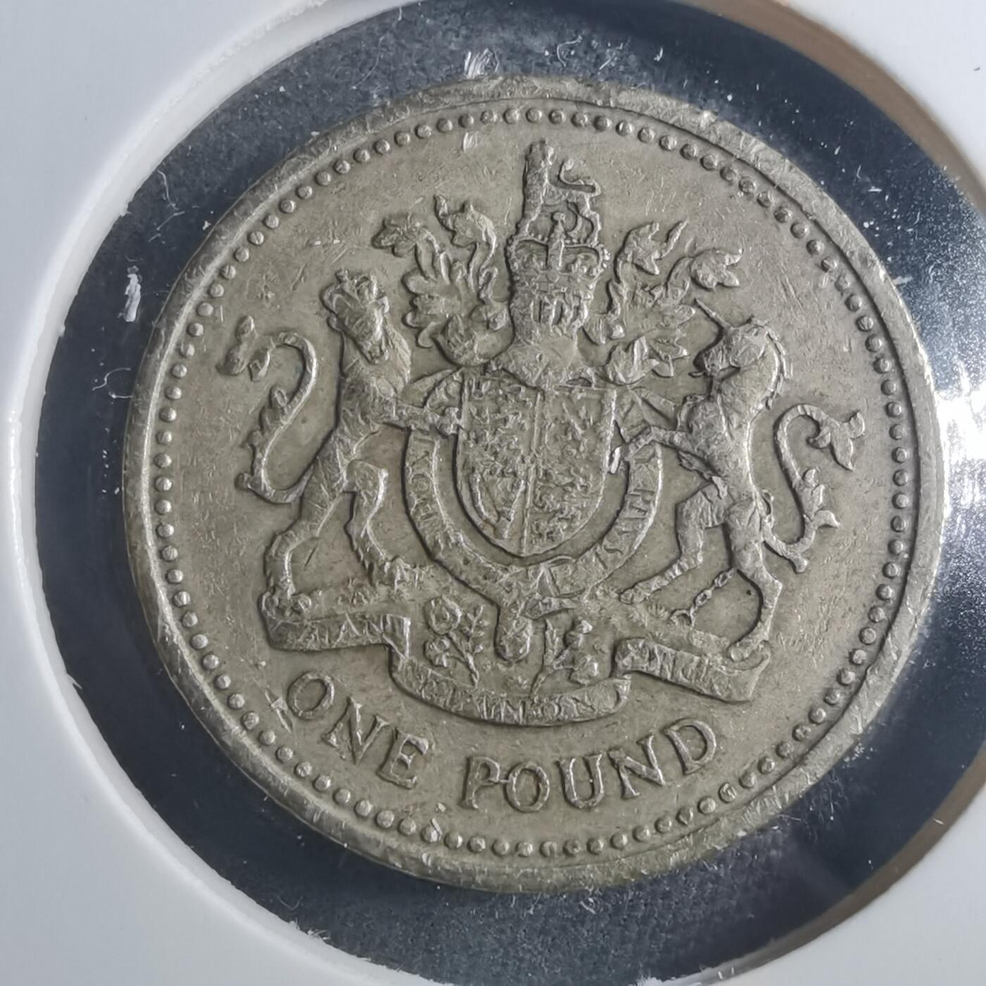 沼泽如烟--第893场 英国1983年1磅