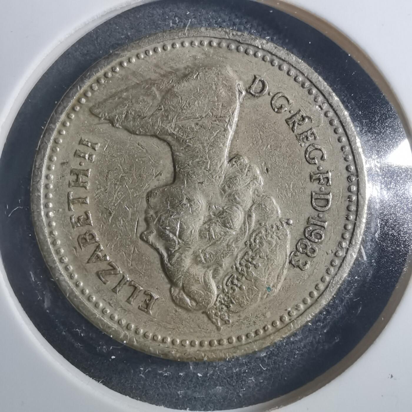 沼泽如烟--第893场 英国1983年1磅