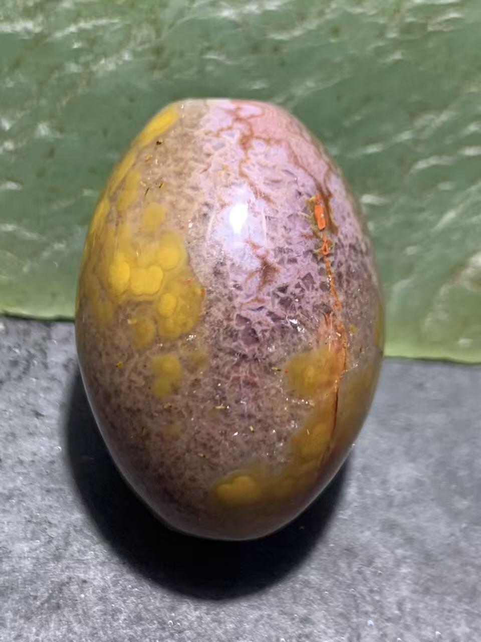 精美冻料鸡油黄糖心料战国红玛瑙勒子一颗！