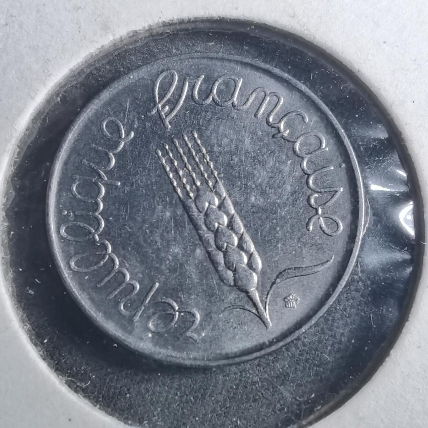 沼泽如烟--第893场 法国1962年五分