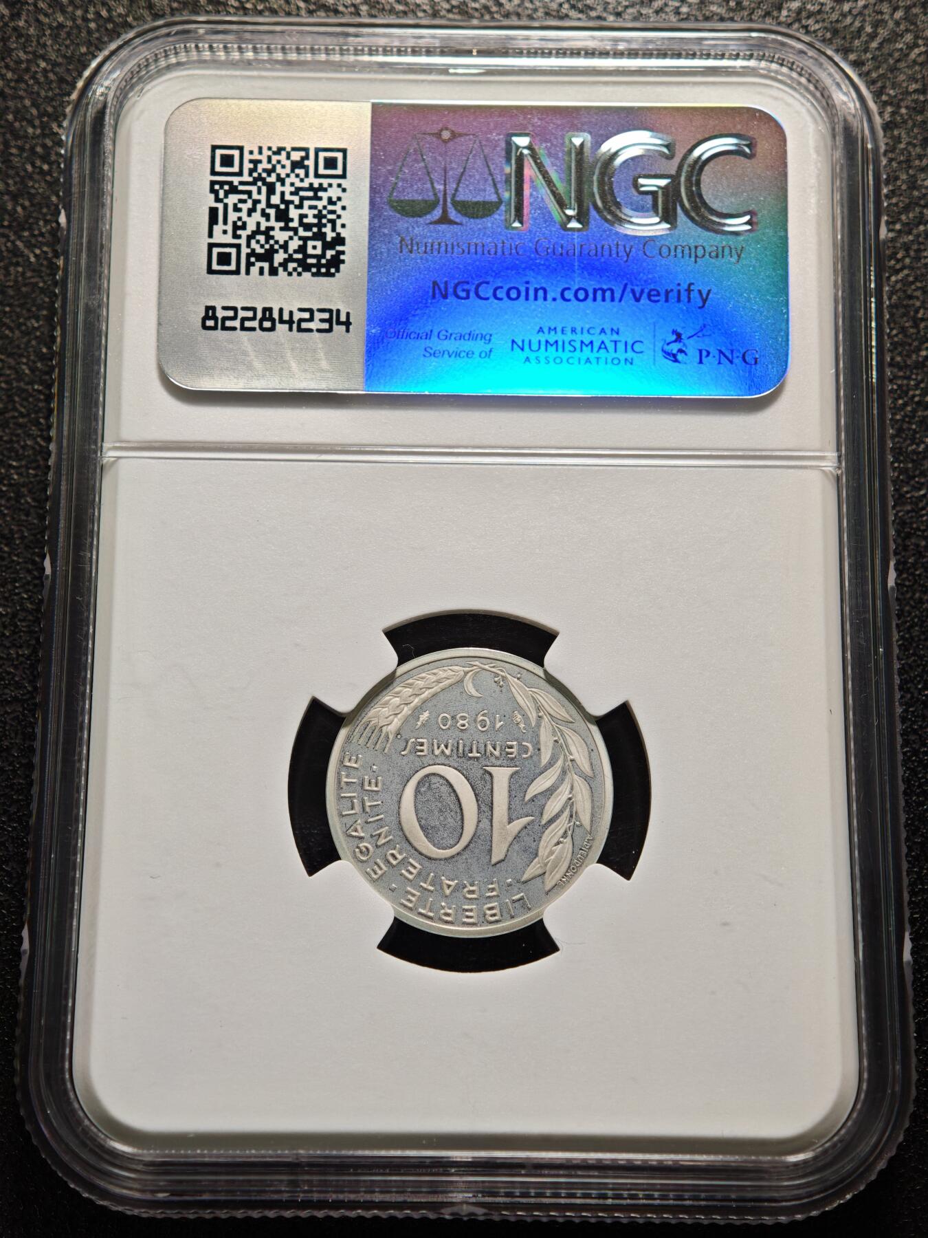 【德藏】世界币章拍卖第152期（拍品征集中~欢迎藏友联系） 1980年 法国第五共和国  10分加厚精制银币 7.6克 950银 资料显示发行量仅820枚 季军分 NGC PF67 CAMEO