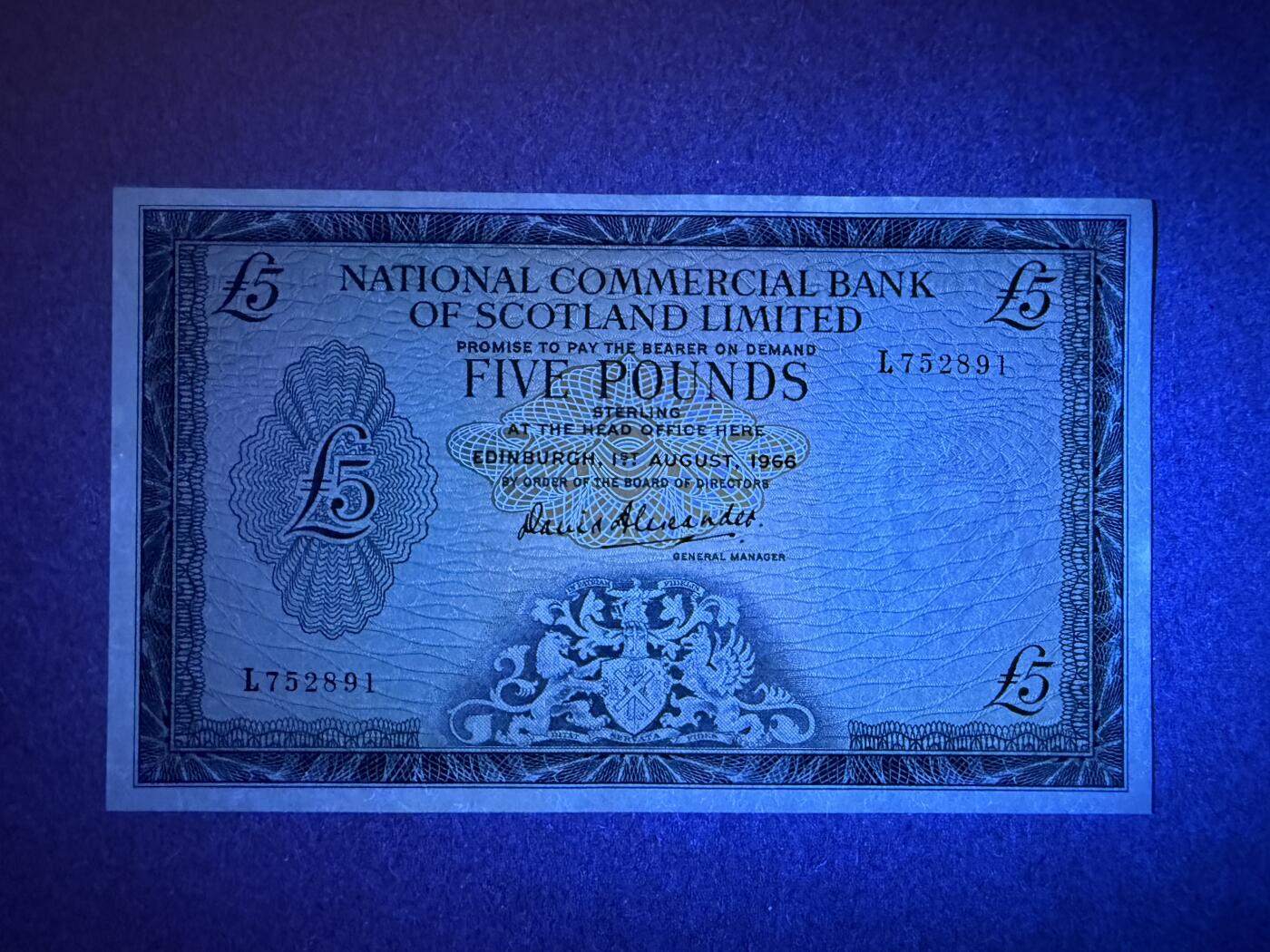 《艾美收藏》第219期-11.9周日外币畅拍场 苏格兰5镑 UNC 1966年 国家商业银行老版本 苏格兰爱丁堡城堡 无4