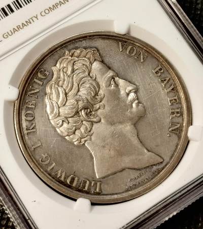 甄臻铺-世界币章拍卖（第38期）立冬小精品场，送拍享返佣金等优惠多多 NGC-UNCD 1846年德国巴伐利亚路德维希一世在奥格斯堡训练营月饼纪念银章，高浮雕极美，细节如“核舟记”一样细节