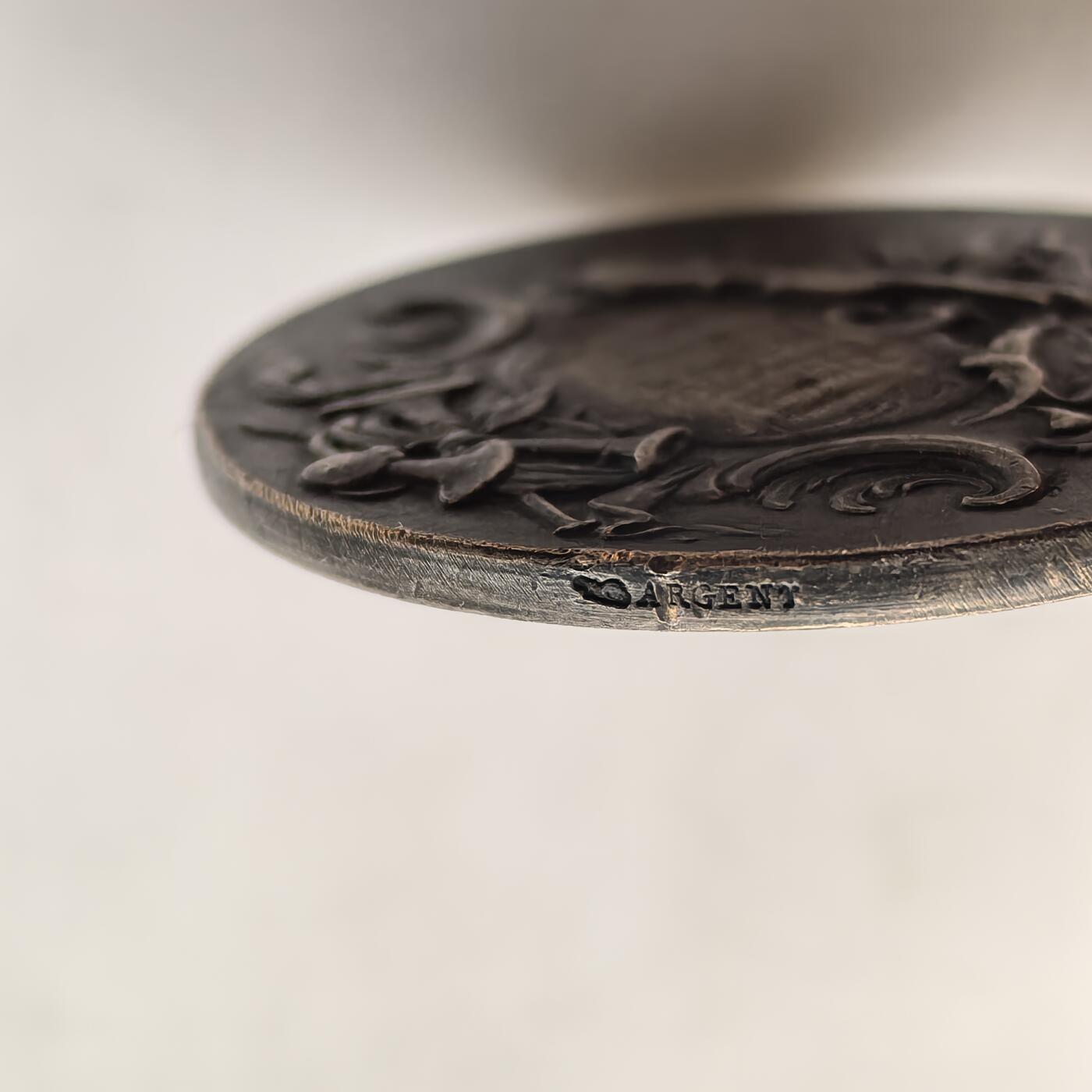 道一币馆币章第一百五十五场 法国1904年巴黎大学学校食堂银章 手指银标