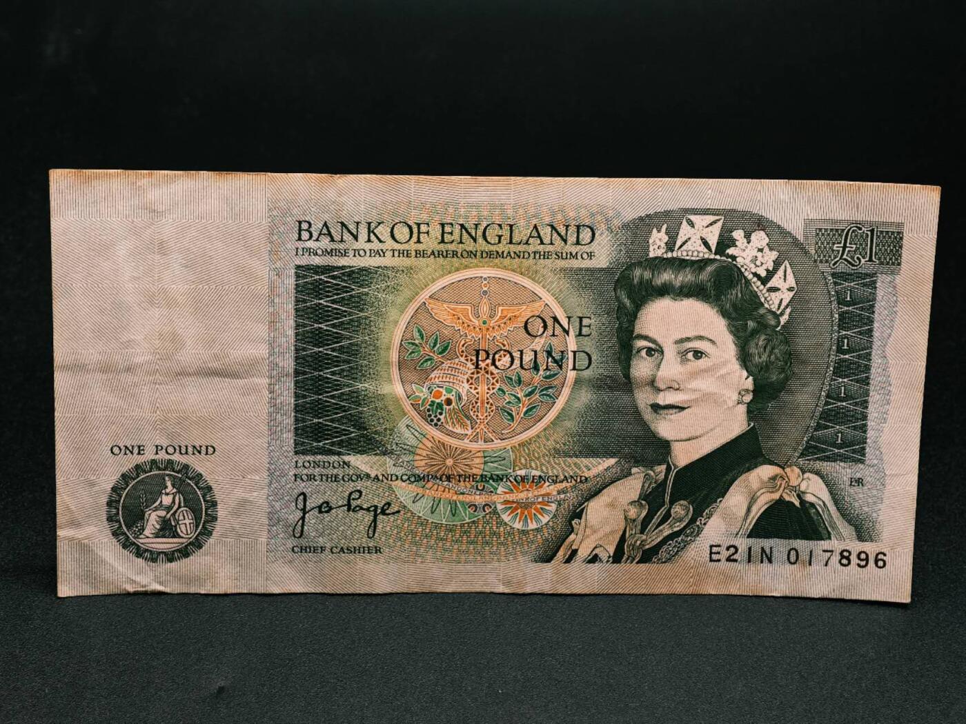 【淘币小摊】实时拍第七百九十一拍   散币纸币套币场   满百包邮可预留二周 每周一统一发货   英国一镑