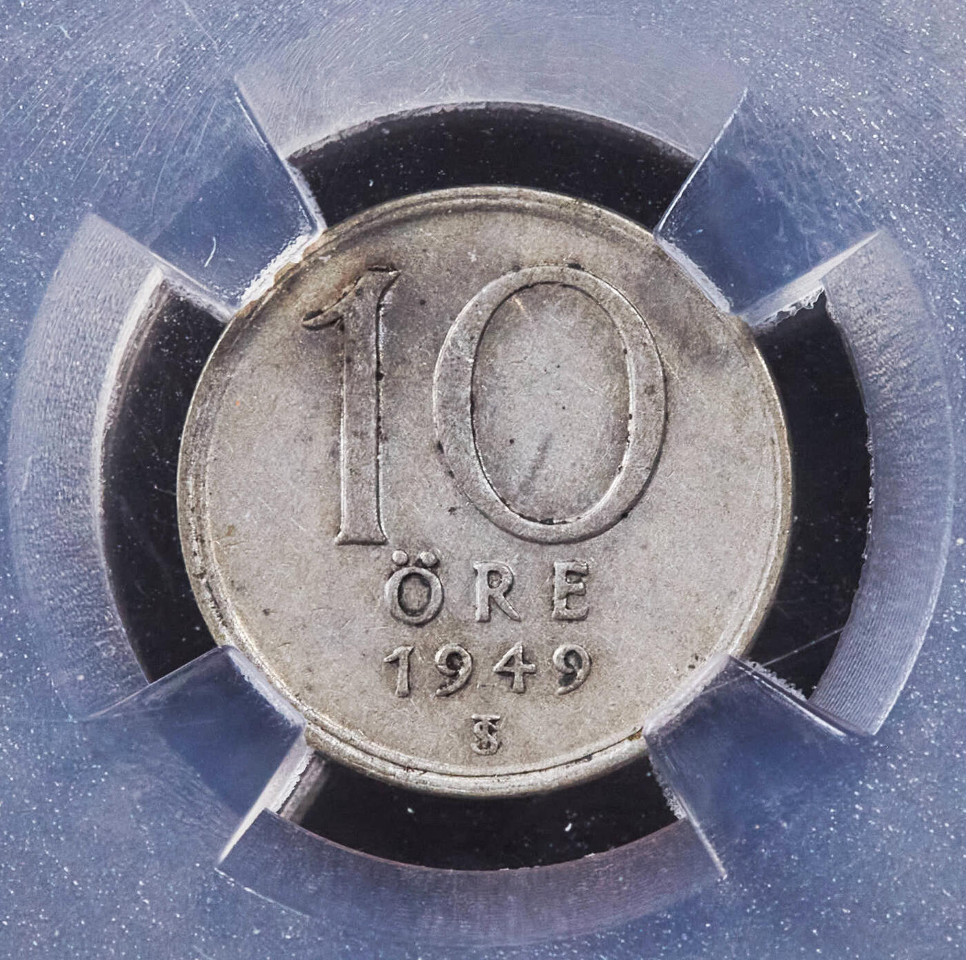 【俄甄集藏】2025年(044)11-12星期三晚 19:30 全场包邮 瑞典1949年10欧尔银币，TQG AU53；瑞典1961年25欧尔银币，TQG XF40，两枚一组