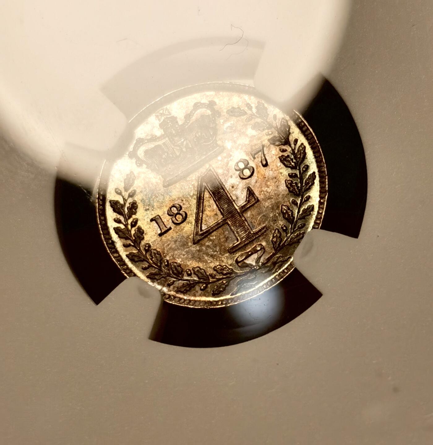 甄臻铺-世界币章拍卖（第38期）立冬小精品场，送拍享返佣金等优惠多多 NGC-MS64 AU58-MS64 1887年小维洗脚币，绚烂五彩，三便士包浆太厚低评