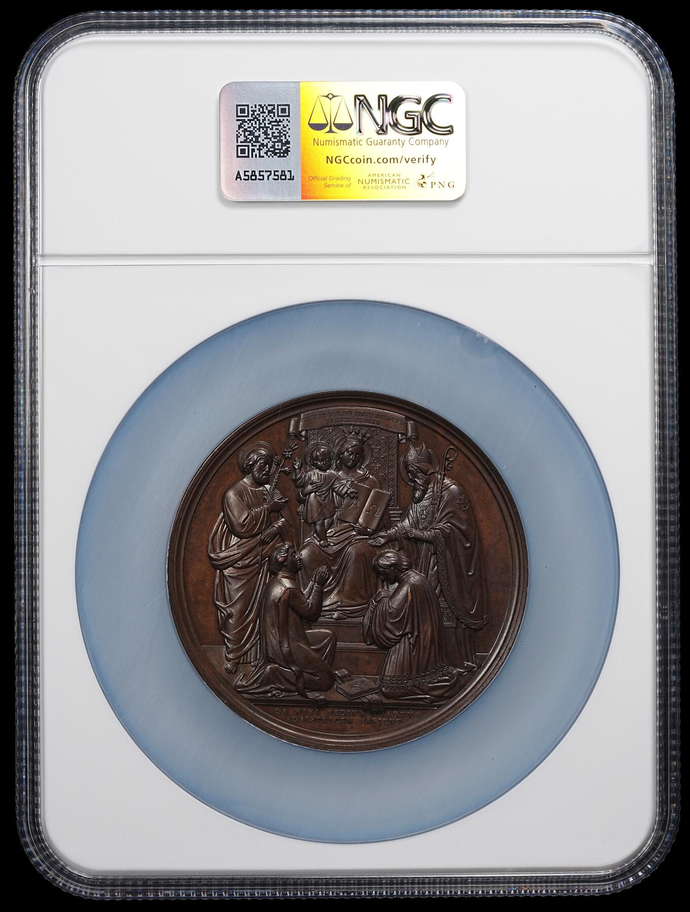 修遠堂世界钱币第九十二期 NGC MS64BN 1858年英国天主教神学院伍绍学院纪念高浮雕大铜章 设计雕刻极其精美