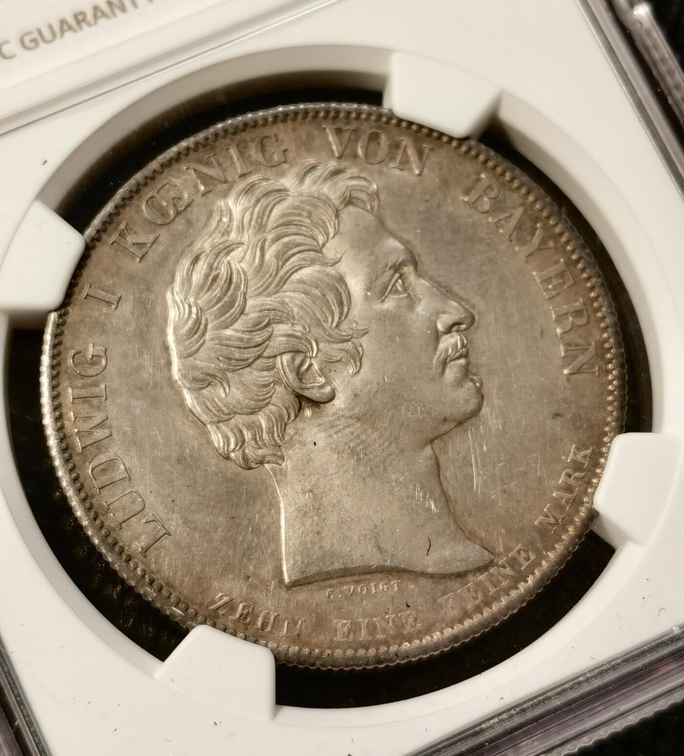 甄臻铺-世界币章拍卖（第38期）立冬小精品场，送拍享返佣金等优惠多多 NGC-MS61分1828年德国巴伐利亚路德维希一世皇家全家福历史泰勒大银币 粉彩包浆 外拍价格已经起飞