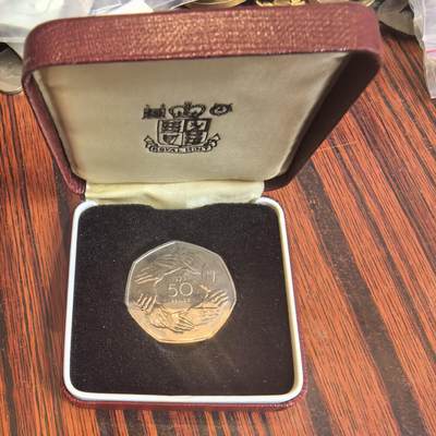 泡泡币外币第二十五场可代拍15038385335微信 - 纪念币。