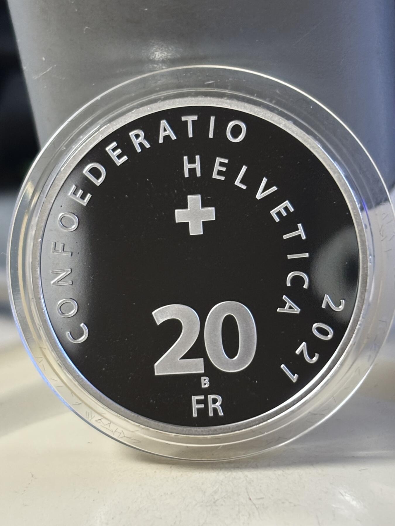 第181期拍卖 瑞士2021年错觉艺术生命之桥20瑞士法郎精制银币，835银，20克，发行5000枚，有氧化