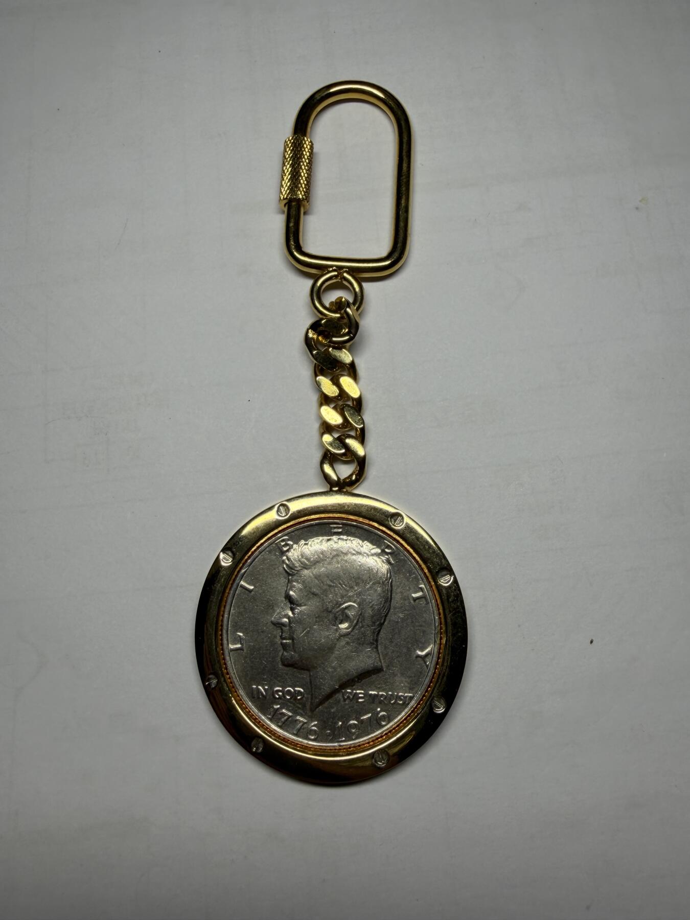 2025年集古藏今外币拍卖第十期-第4场—（总第284拍），可以寄存60天，满160元包邮。 半美元挂件