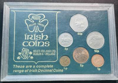 文馨钱币收藏第 279 场，银币，纪念铜章场 长期接收代拍品 - 带盒子爱尔兰一套