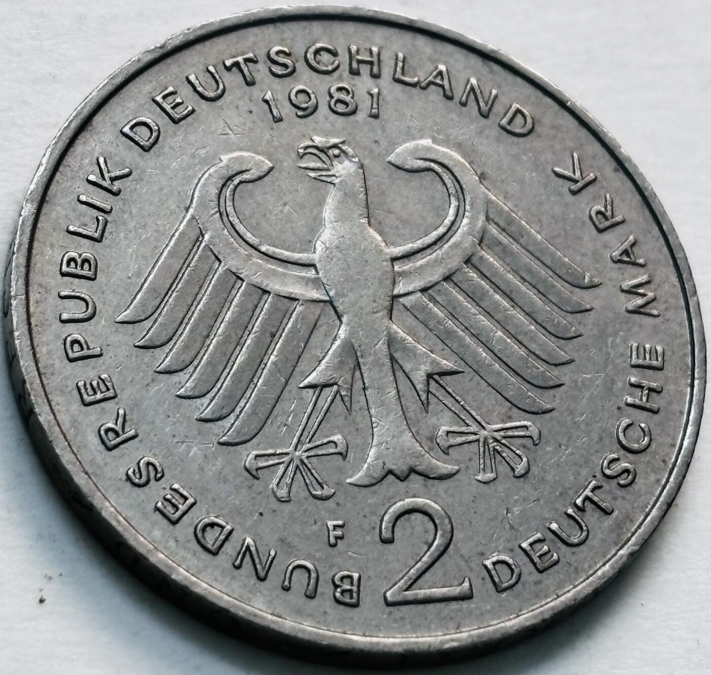 文馨钱币收藏第 279 场，银币，纪念铜章场 长期接收代拍品 1981 年德国 2 马克 F 版，法学家舒马赫纪念币