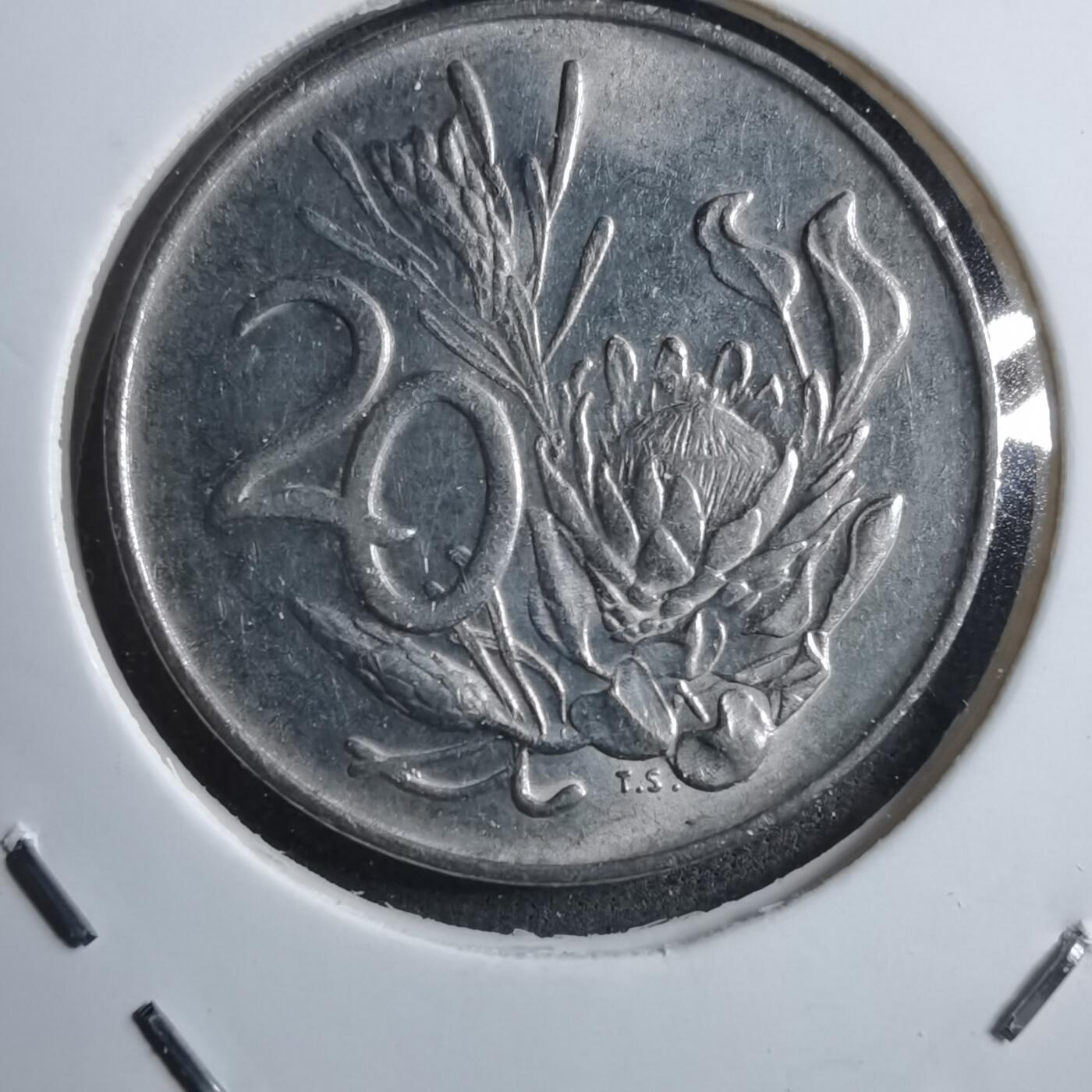 沼泽如烟--第894场 南非1977年20分