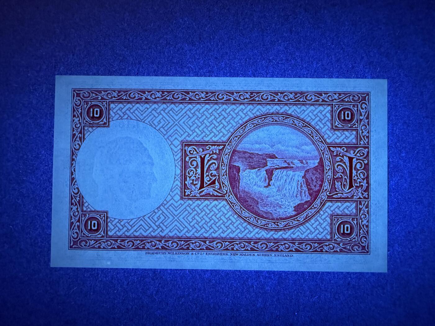 《艾美收藏》第219期-11.9周日外币畅拍场 冰岛10克朗 UNC 1933年 轻微荧光 无4