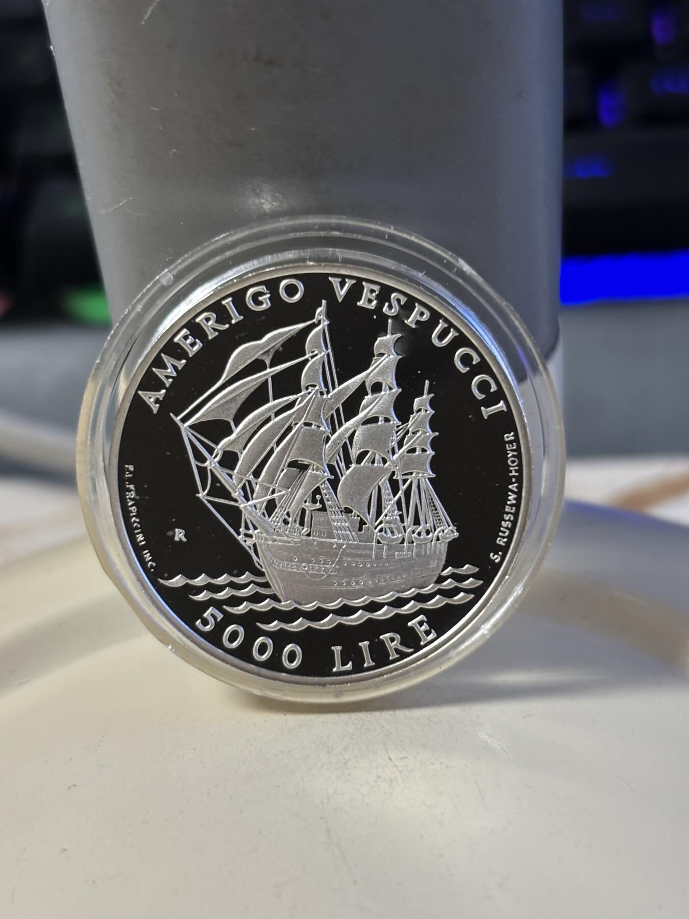 第181期拍卖 圣马力诺 1995年 阿美利哥·韦斯普奇号训练舰 5000里拉精制纪念银币，835银，18克