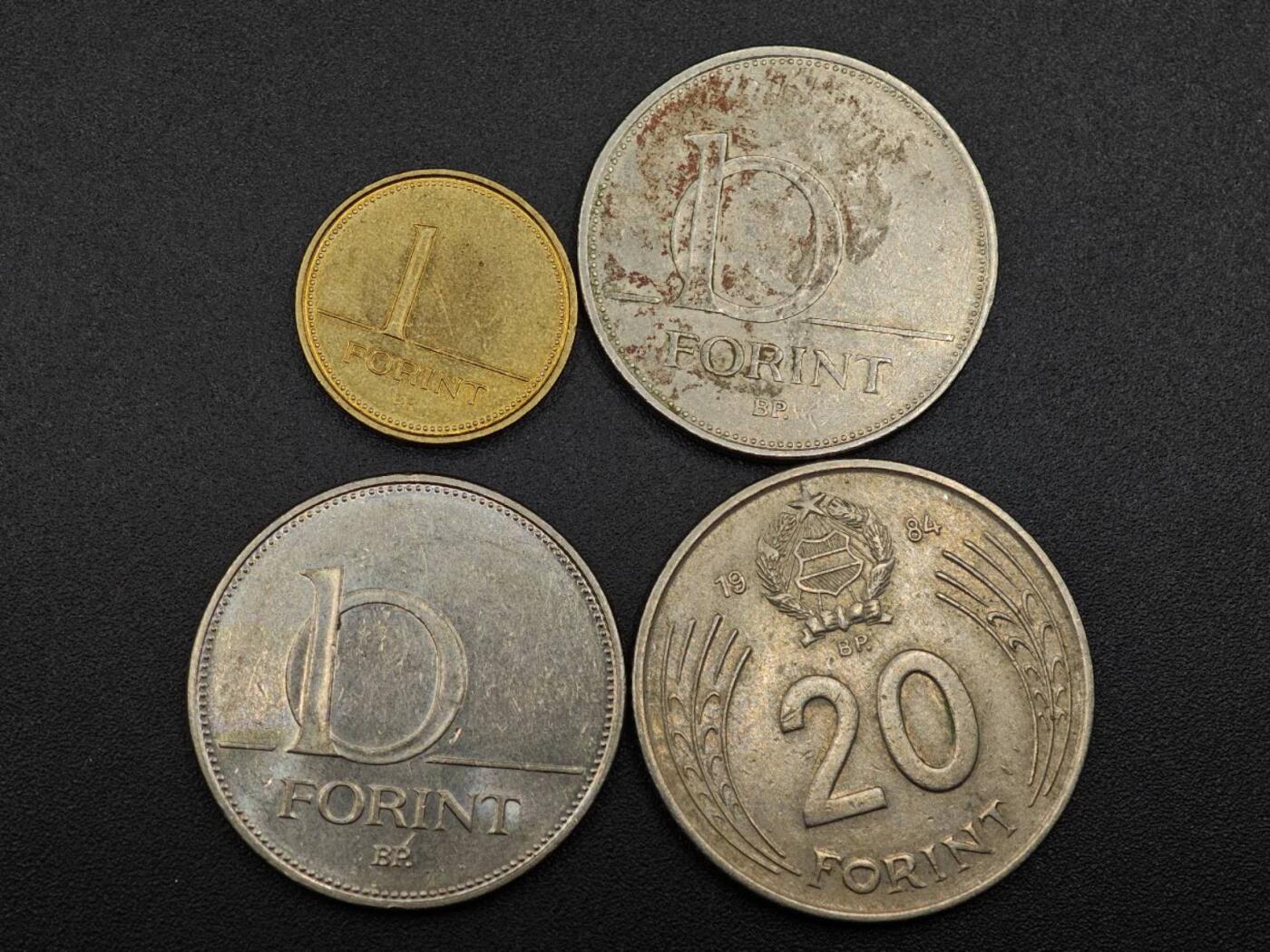 【淘币小摊】实时拍第七百九十一拍   散币纸币套币场   满百包邮可预留二周 每周一统一发货  