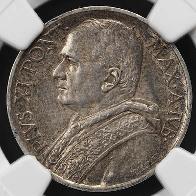 修遠堂世界钱币第九十二期 - NGC AU55 1933-1934梵蒂冈禧年5里拉银币