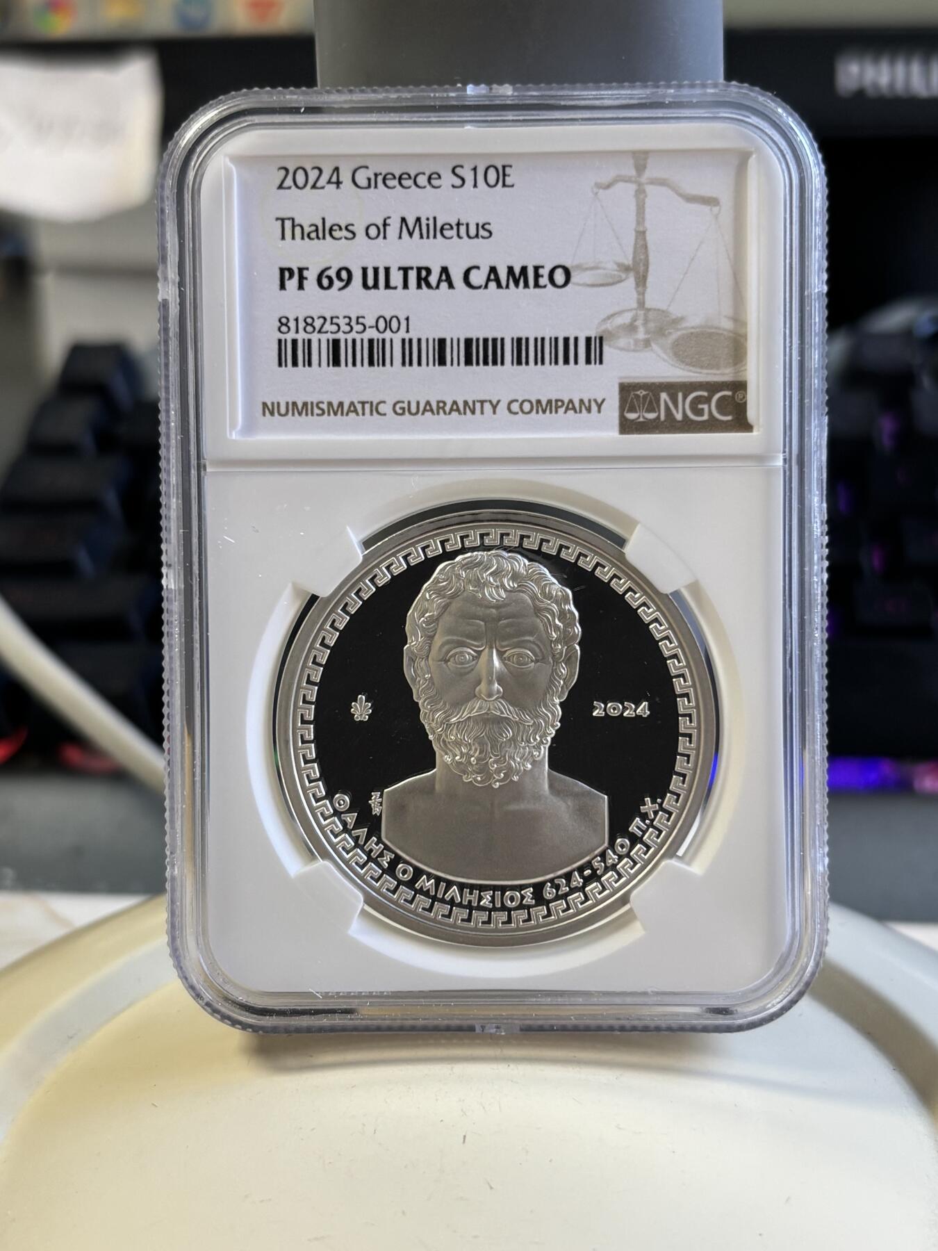 第181期拍卖 希腊2024年文化系列数学家埃拉托斯特尼10欧精制纪念银币NGC PF69原盒证书，34.1克，925银，发行2000枚